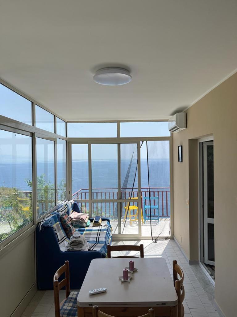 Ferienwohnung Casa Vacanze Luna Letojanni Exterior foto